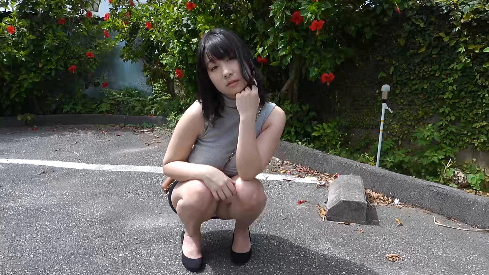 二人っきりの南国生活 桐山瑠衣