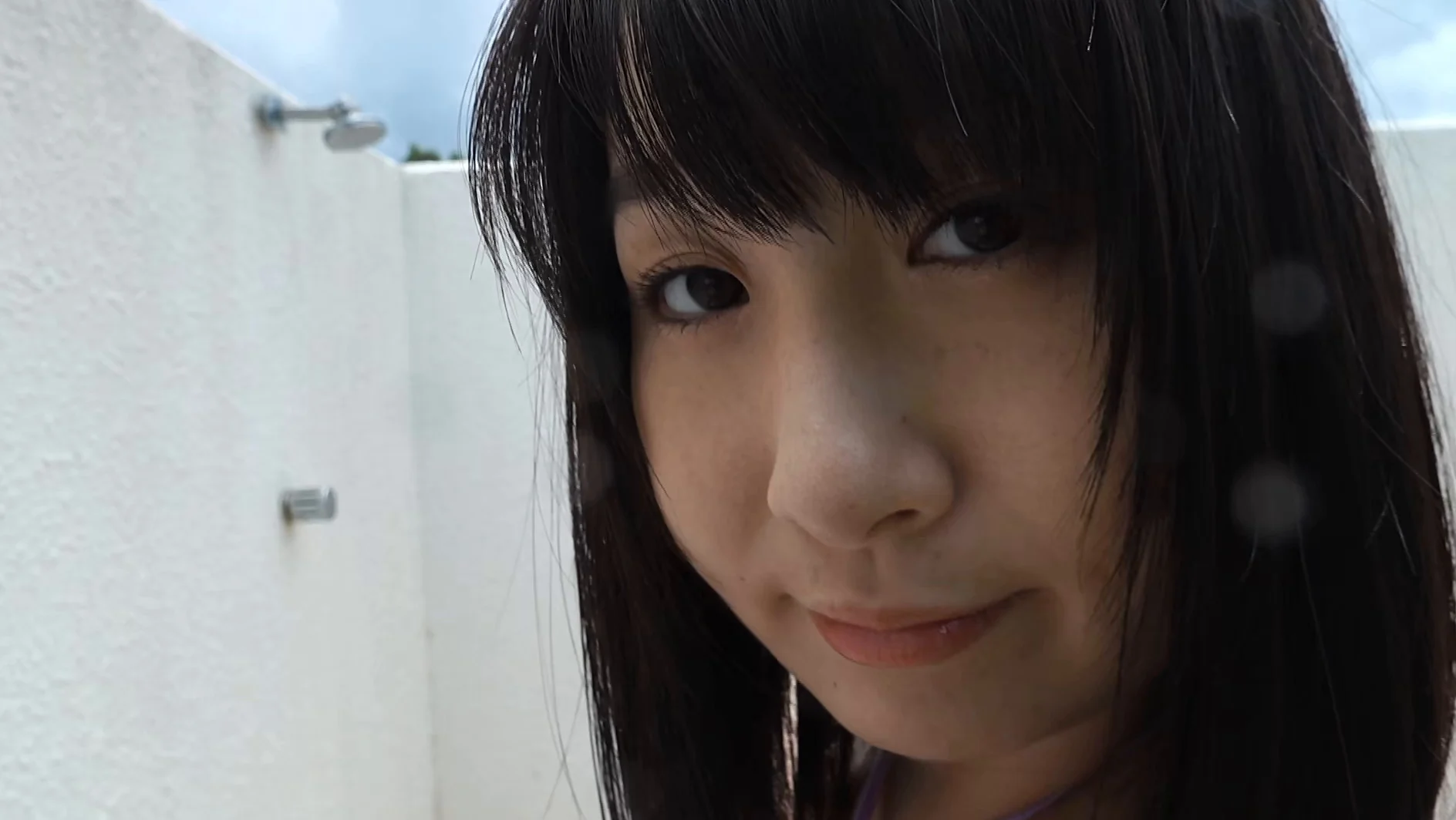 二人っきりの南国生活 桐山瑠衣