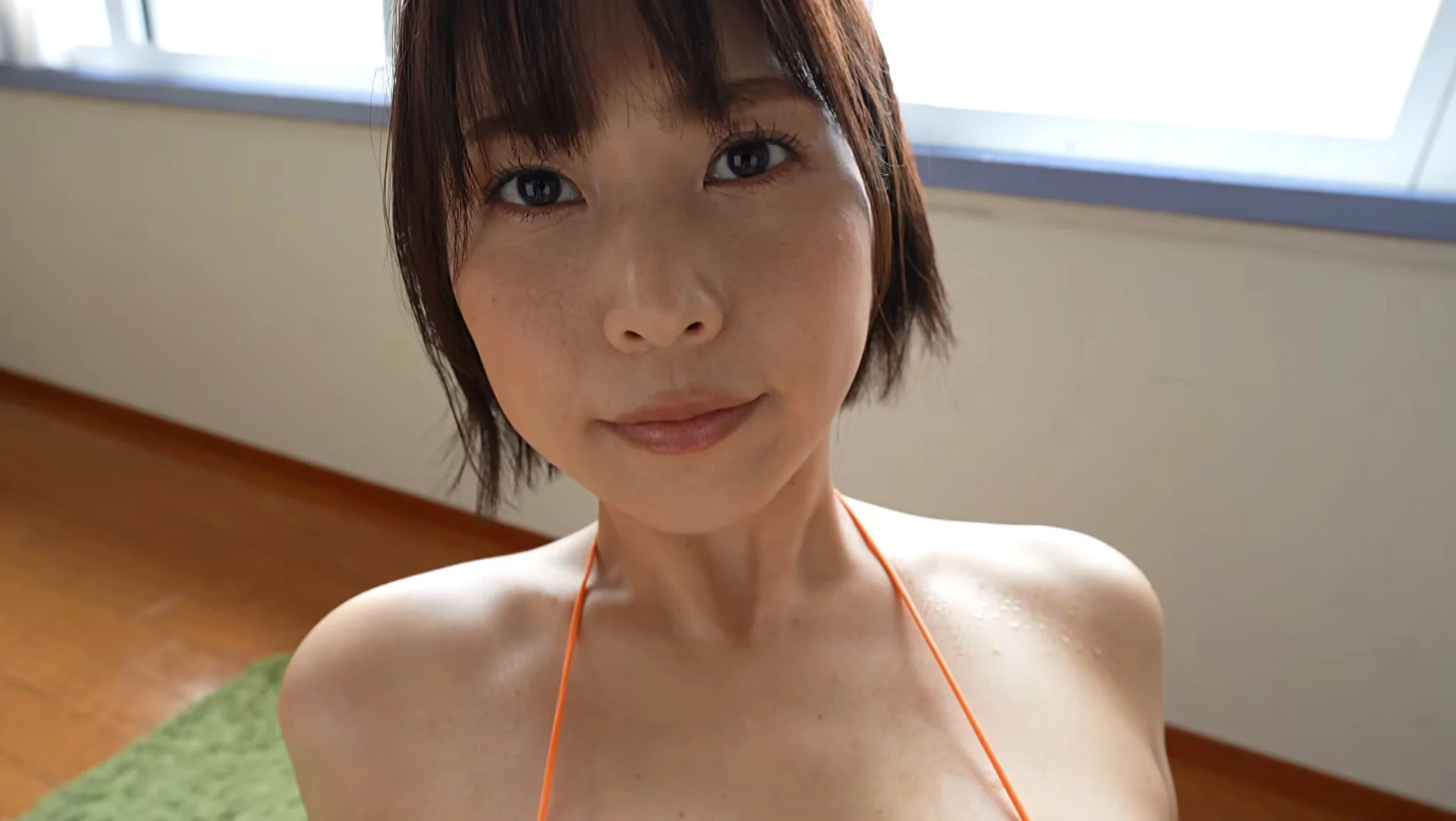 年上彼女 くぼみちゃん