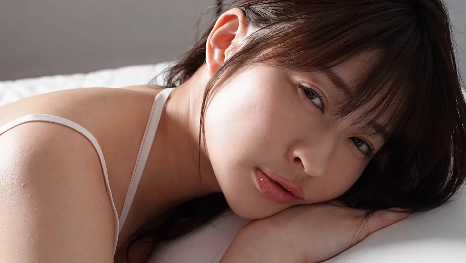 白くて柔らかい メイリ