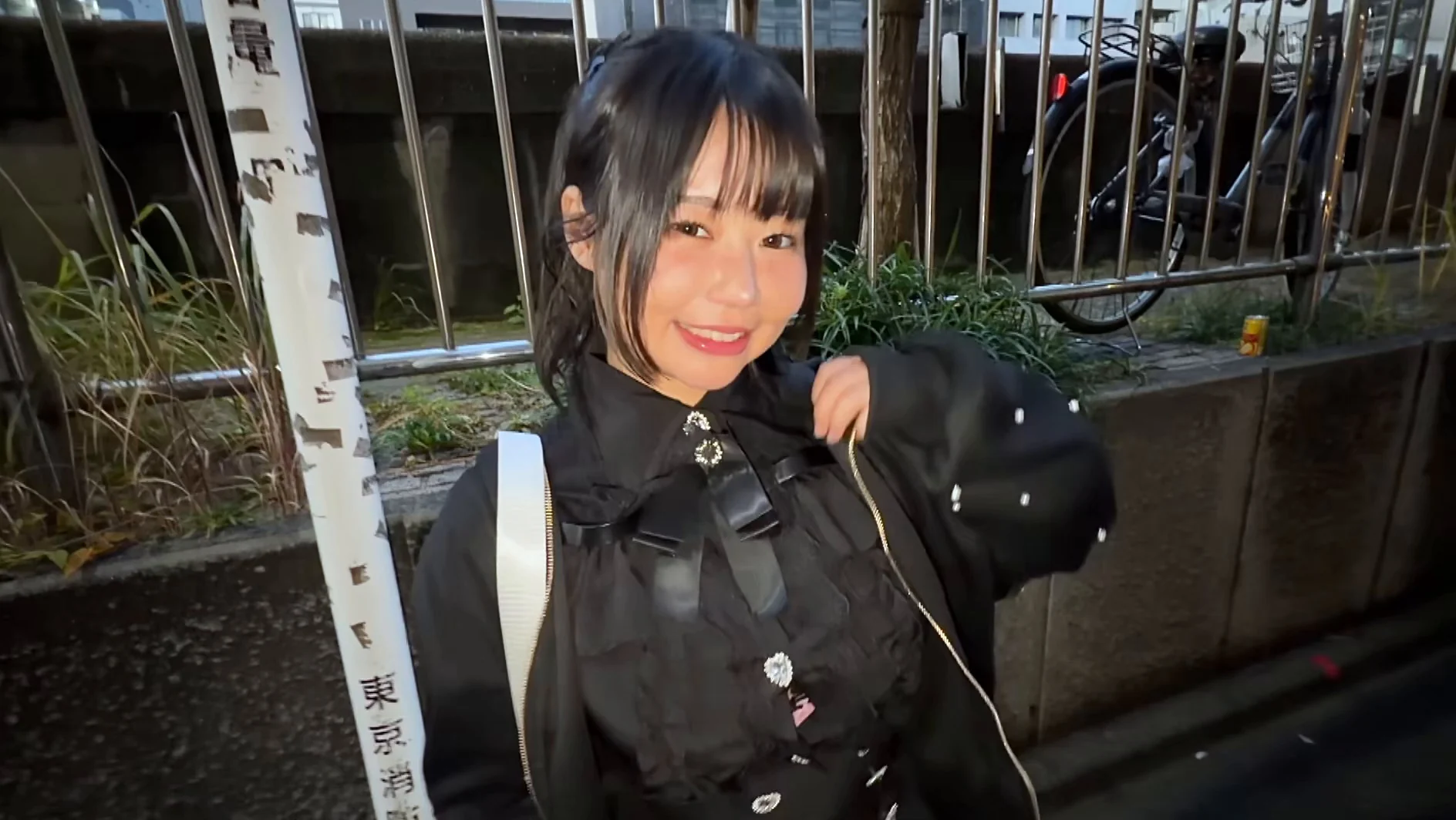 我慢できない！～撮影会のヒミツの裏オプション～ ツジ・ルイス