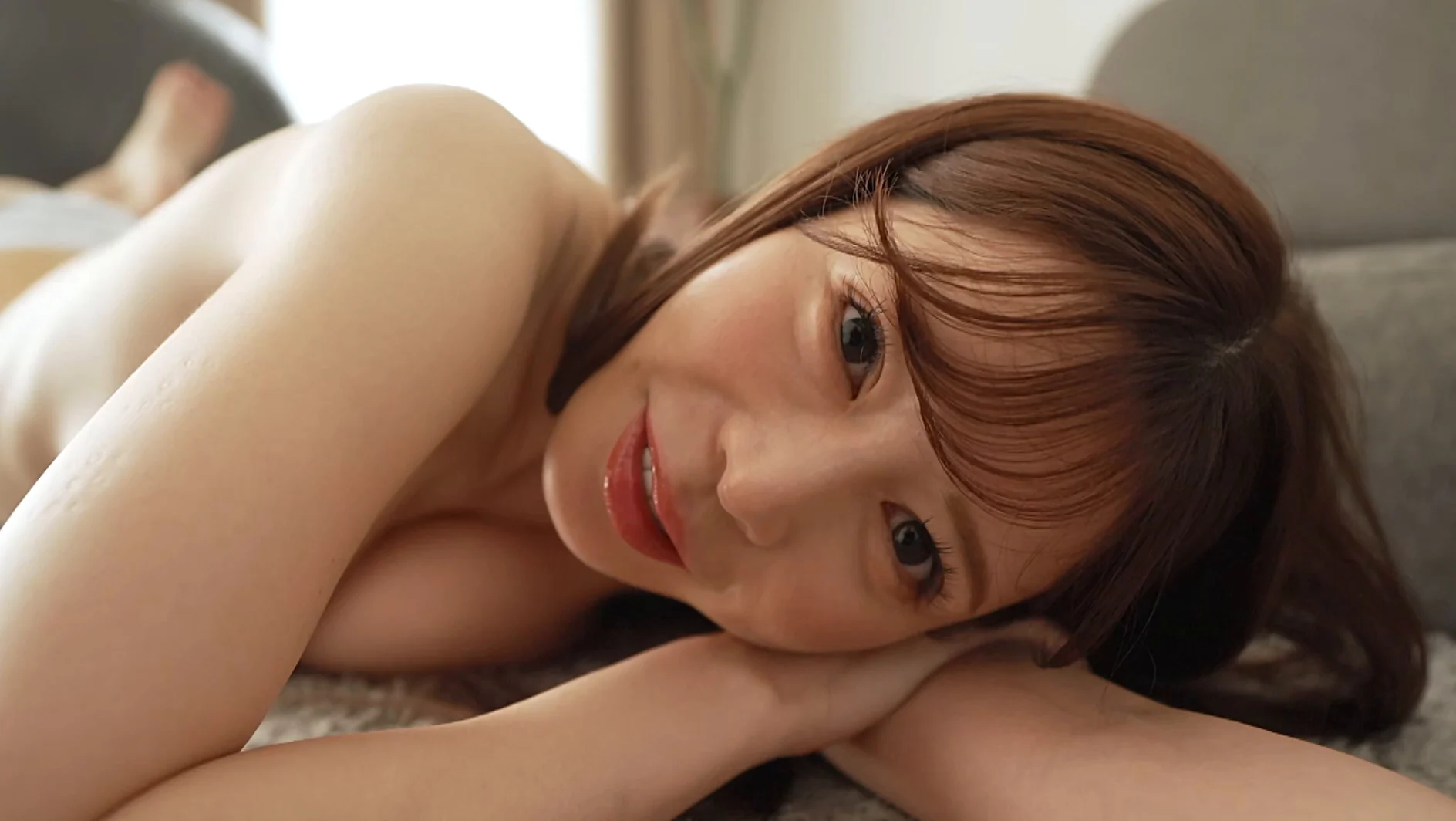 港区ガール さくら朱莉