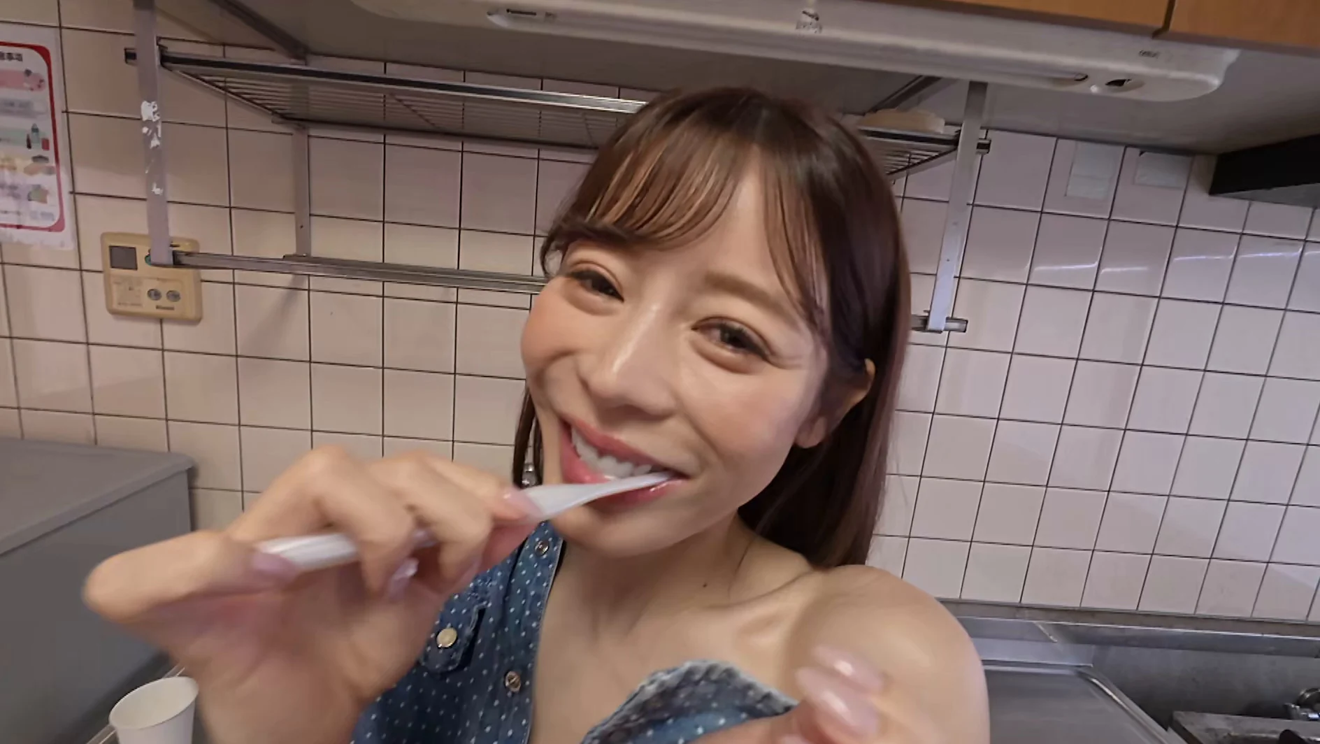 港区ガール さくら朱莉