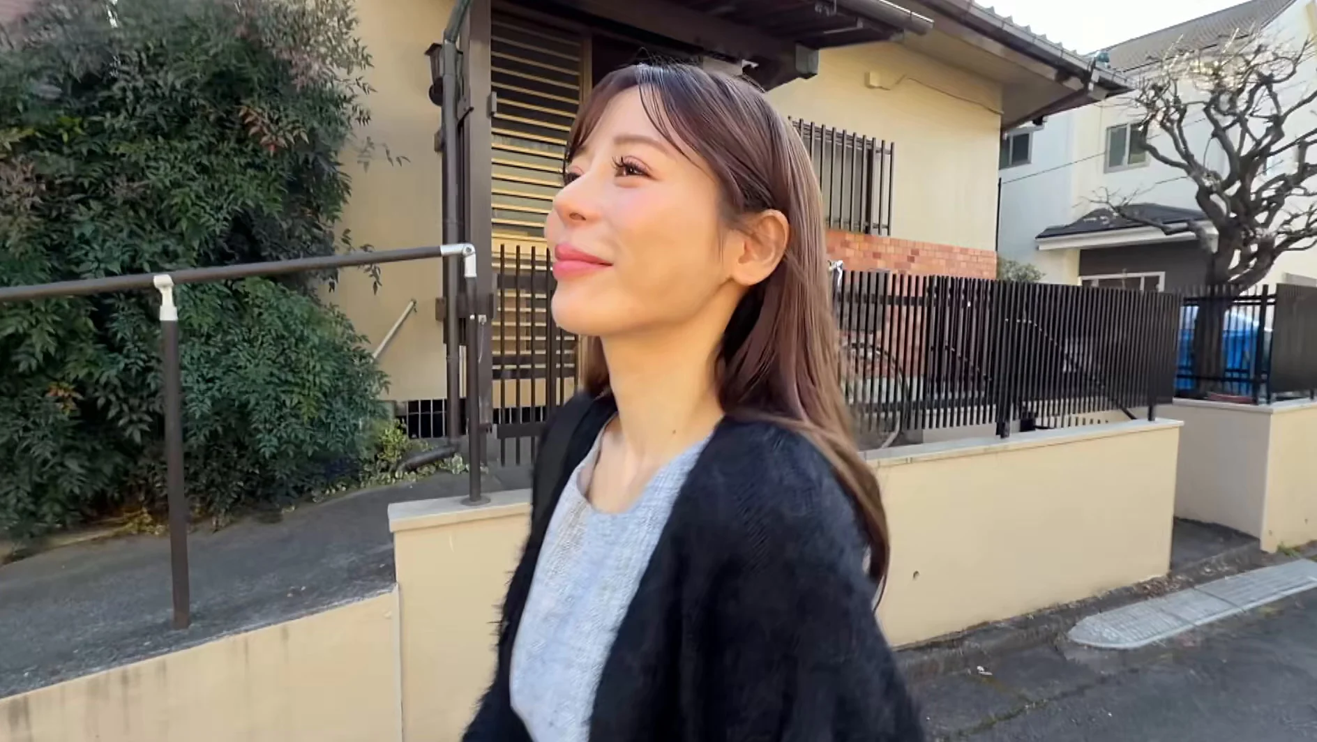 港区ガール さくら朱莉